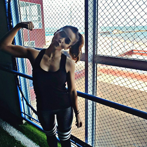 Staff-Jumping-miami-fitness-club-a-Casablanca